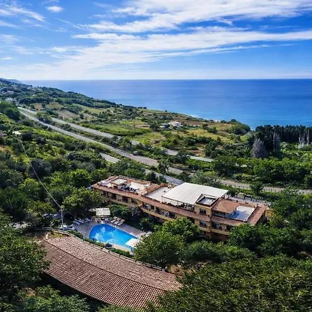 Hotel Hotiday Parghelia Tropea